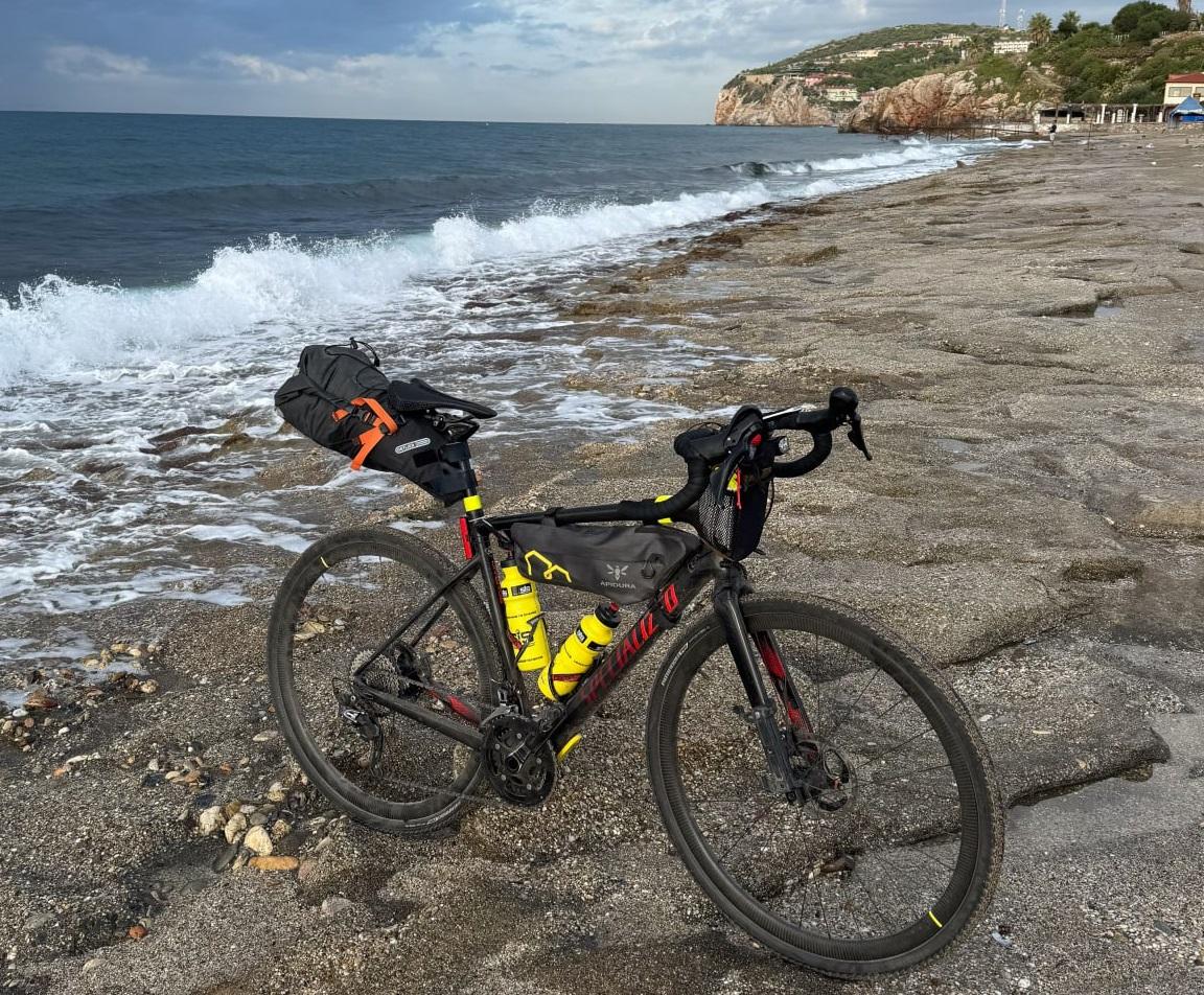 43. Specialized Diverge карбон